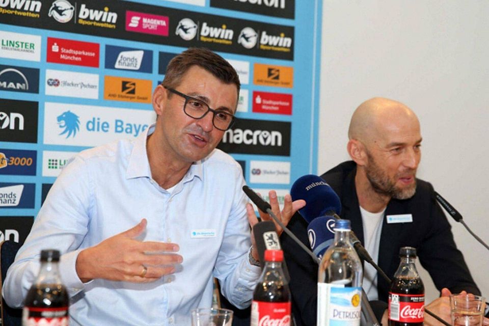 Die Verantwortlichen beim TSV 1860 München: Trainer Michael Köllner und Sportlicher Leiter Günther Gorenzel.  