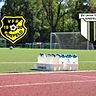 Spieler und Trainer des VfR Krefeld gehen zum BV Union.