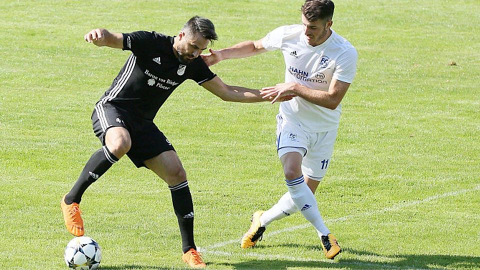 Bingens Mükerrem Serdar (links), hier im Spiel gegen Karbach, machte in Mechtersheim den Deckel drauf.	Archivfoto: Daudistel