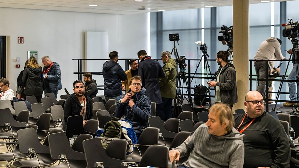 An regulären Pressekonferenzen soll Julien Mollereau laut Luc Holtz noch teilnehmen dürfen