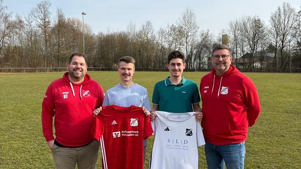 Von links nach rechts: Dennis Teichert, Josef Fisch, Sebastian Pöhn, Robert Obermeier 