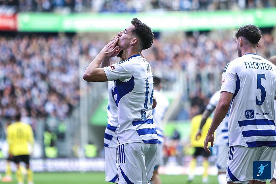 Noß bejubelt hier seinen Treffer zum 1:0.