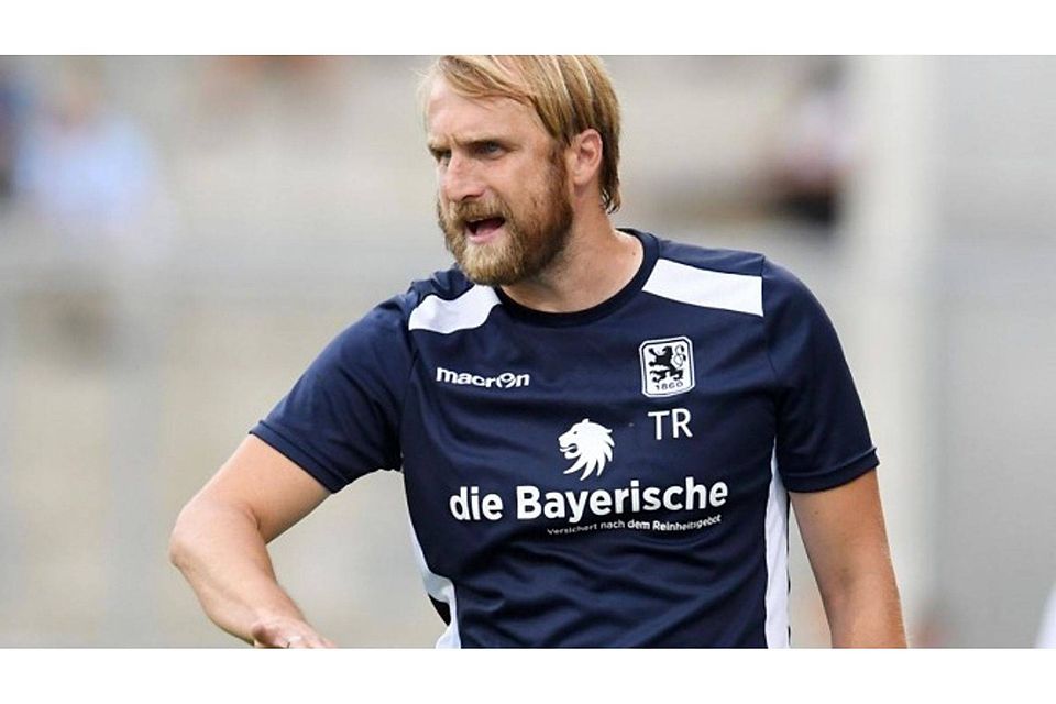 Der Trainer des TSV 1860 München, Daniel Bierofka.