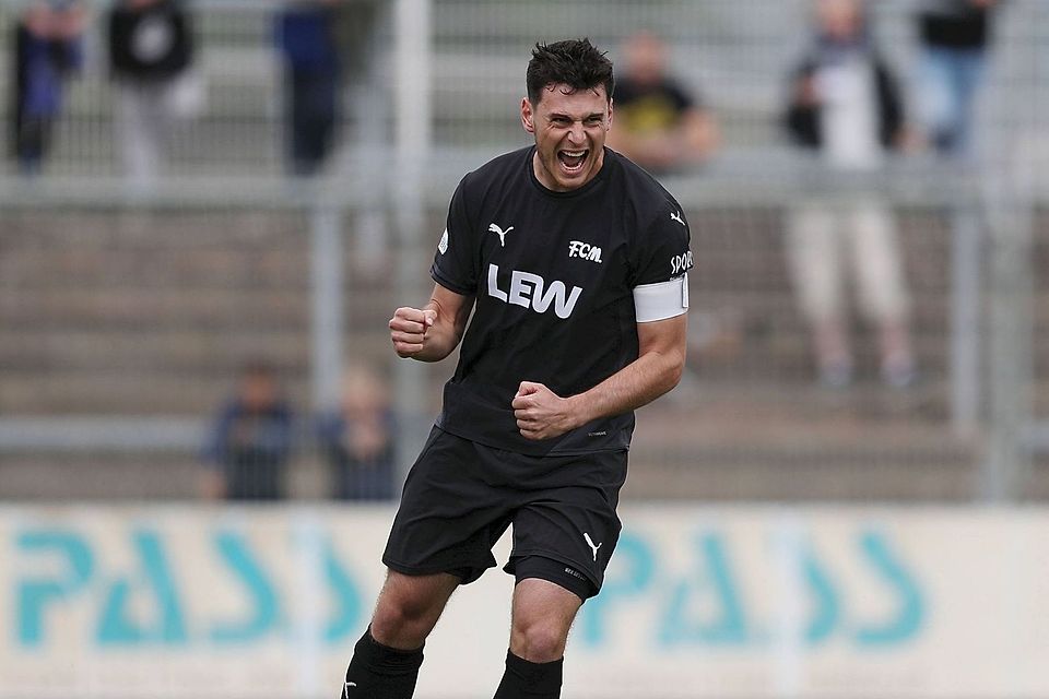 Jakob Gräser und der FC Memmingen haben bislang ihre Auswärtsstärke unter Beweis gestellt. Nun soll`s auch daheim klappen, auch wenn der Gegner FC Bayern II heißt.