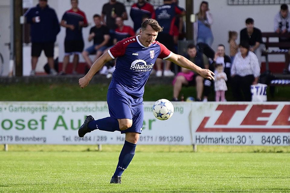 Gibt nur noch wenige Monate beim FC Labertal den Takt vor: Admir Hodzic.