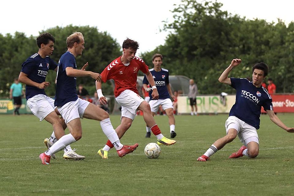 Angreifer Timm Keller baute seine Oberliga-Torausbeute auf 32 Treffer aus.
