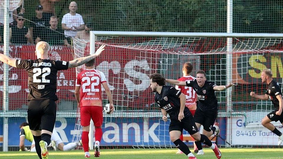 Grund zum Jubeln: Traumtor von Tobias Heiland