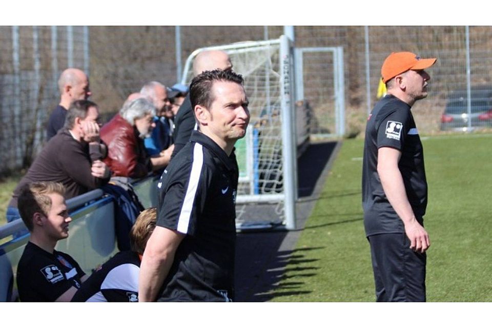 Freudenbergs Sportlicher Leiter Mieke Rosenthal (links) und Fortuna-Coach Maik Wolf gehen die neue Saison mit einem großen Kader an. Foto: sta