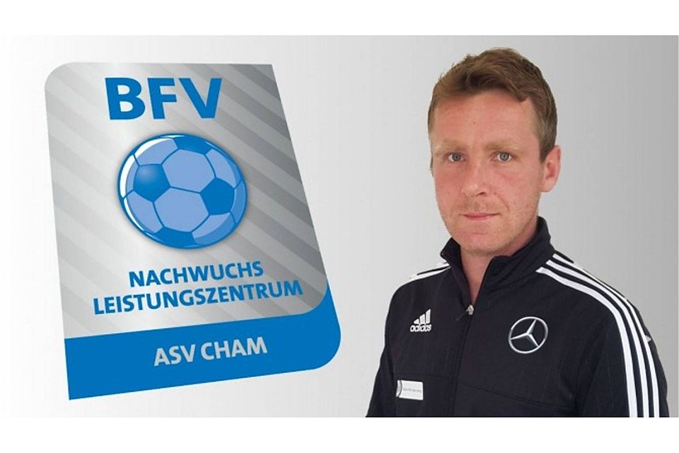 Andreas Herrmann schaffte erfolgreich die Prüfung zur DFB-Elite-Jugend-Lizenz.