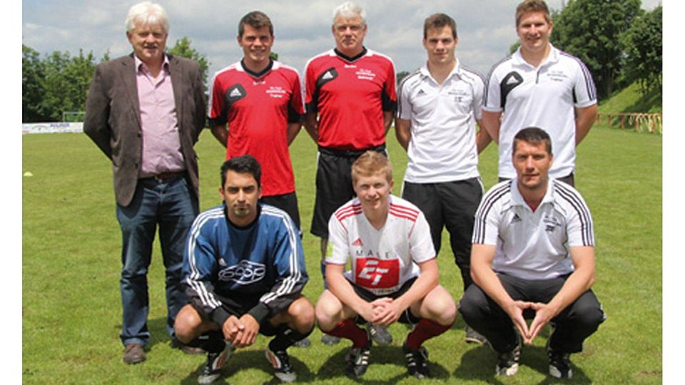 Die FC/DJK Weißenburg hat Fußball-Saisonvorbereitung in Angriff genommen (F.: Uwe Mühling).