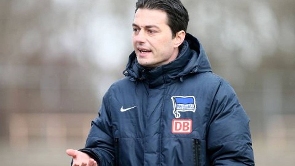Herthas U23-Trainer Ante Covic brachte dem Team das Siegen bei.