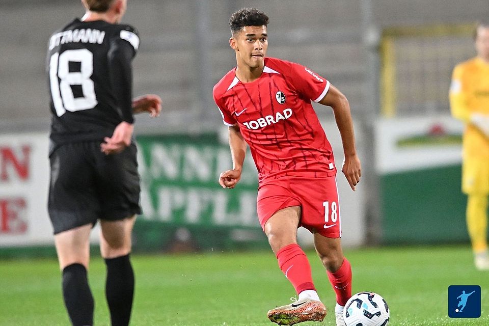 Auswärts sind die Fußballer des SC Freiburg II in der Regionalliga  noch ungeschlagen. 