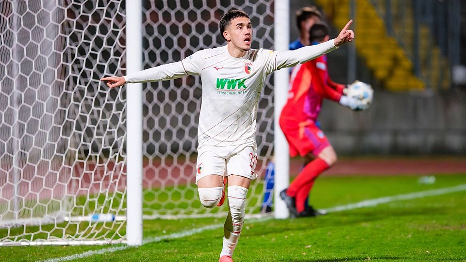 Der 18-jährige Kerim Yaman avcancierte mit seinem Doppelpack gegen Viktoria Aschaffenburg zum Augsburger Matchwinner.
