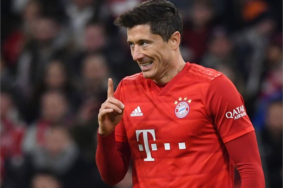 FC Bayern München: Robert Lewandowski ist nicht mehr wegzudenken. Beinahe hätte er aber einen anderen Karriereweg eingeschlagen. picture alliance/dpa / Sven Hoppe