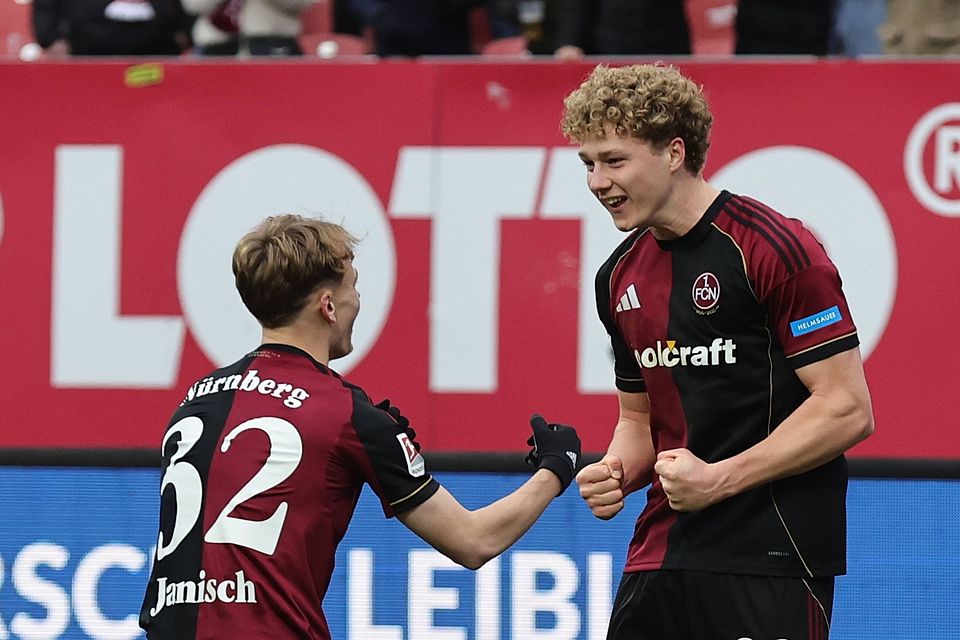 Piet Scobel (re.) knipste den 1. FC Nürnberg am Samstag zum 3:2-Sieg gegen Elversberg.