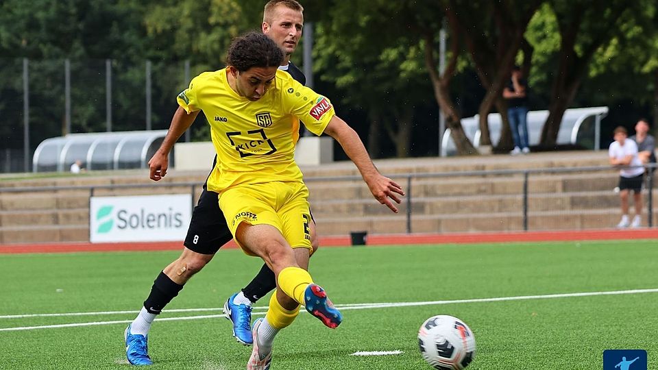 Ist schon torgefährlich: Mohamed Hegi. 