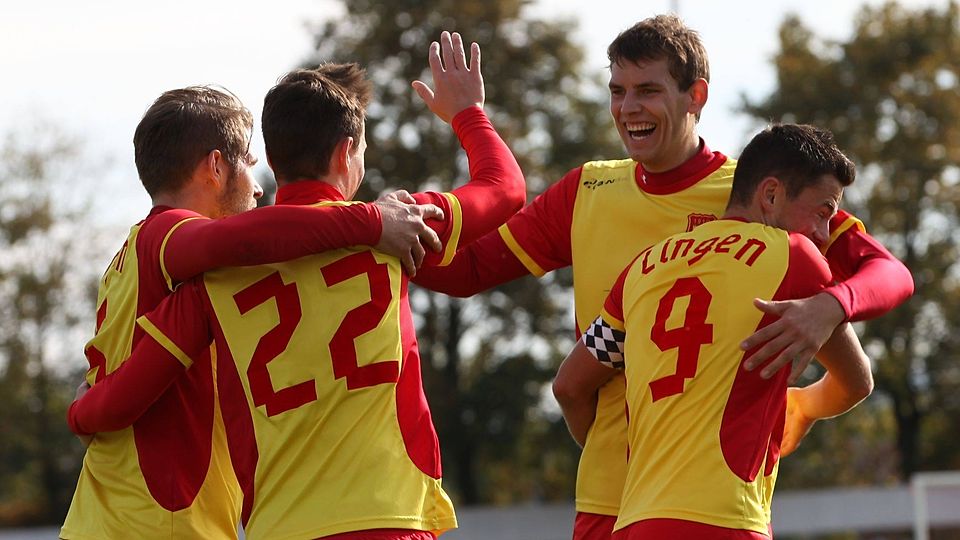 Tore, Tore; Tore: Fünfmal schenkte alleine Dennis Brode den Unionern ein. Foto: Dieter Kremer