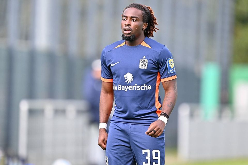 Türöffner vom Dienst: Eliot Muteba aus dem Drittligakader brachte die kleinen Löwen erneut mit 1:0 in Führung.