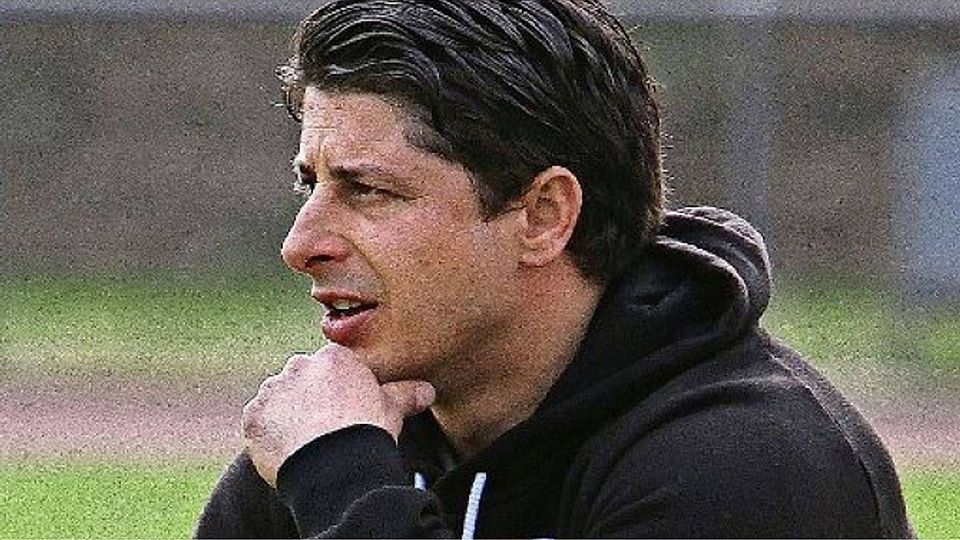 Ein bevorstehender Abschied mit Misstönen: Cataldo Diletto, noch Trainer und Teammanager bei Calcio. Yavuz Dural