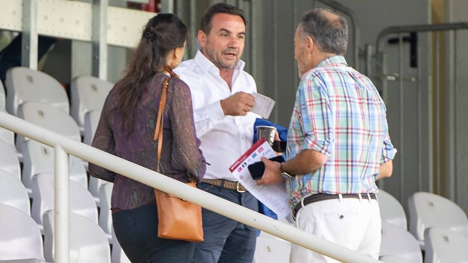 Türkgücü-Präsident Taskin Akkay (Mitte) und seine Kollegen haben in der Winterpause  viel Arbeit vor sich.