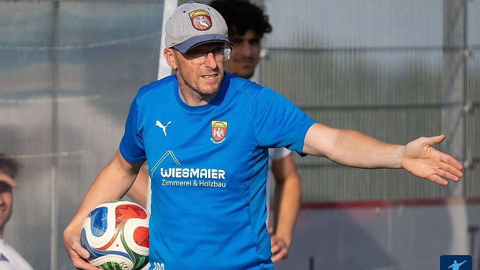 Im zehnten Jahr ist Christian Kagerer der Chefcoach des SC Falkenberg
