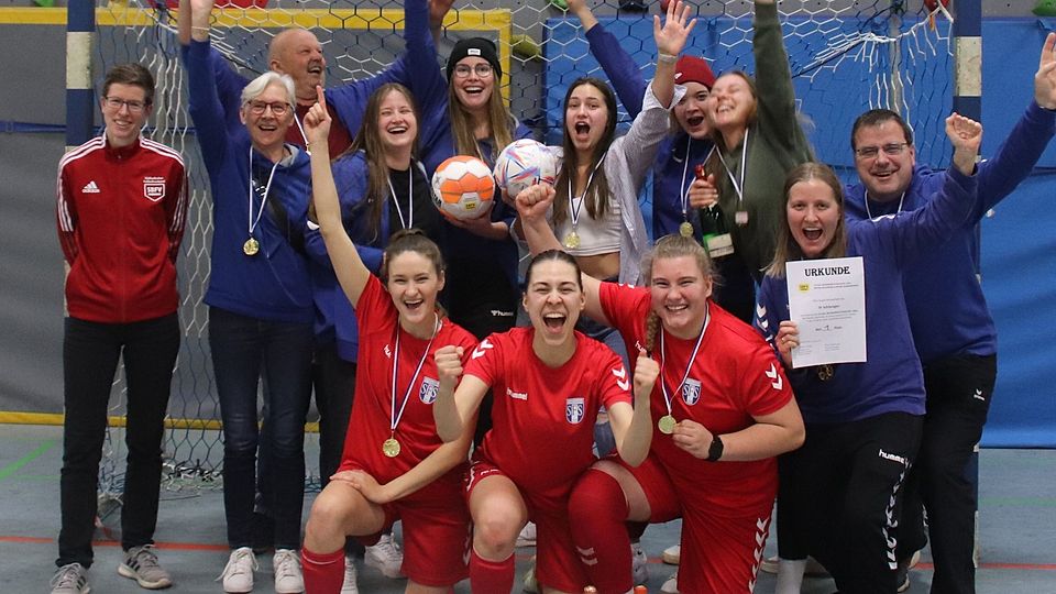 Freudiger Jubel: Die SF Schliengen haben sich für das südbadische Futsal-Finale qualifiziert. | Foto: SF Schliengen
