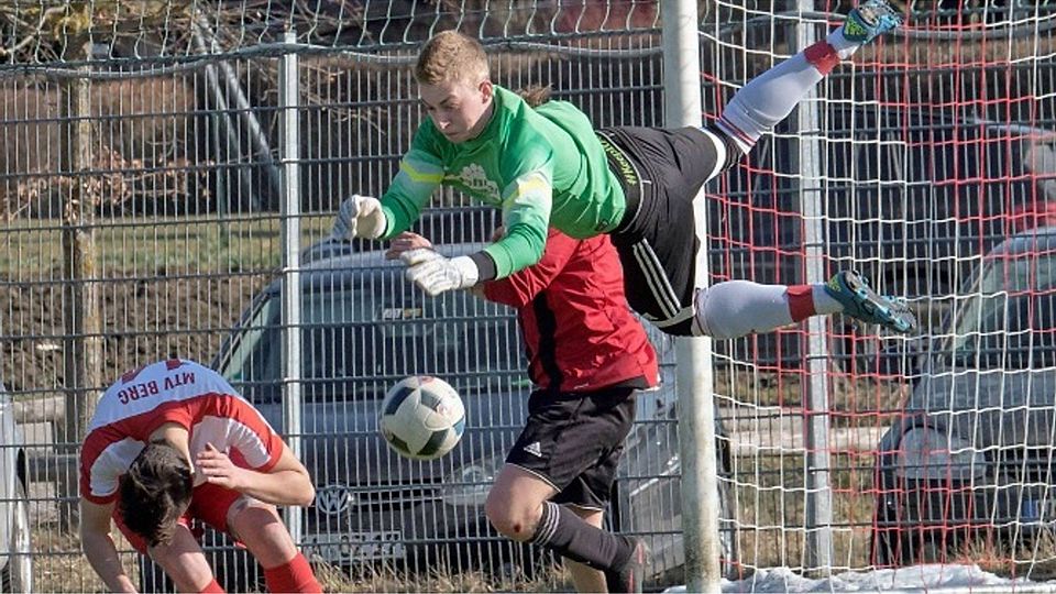 Rückzieher: Torwart Fabian Müske hatte dem MTV bereits zugesagt, auch nächste Saison das Berger Gehäuse zu hüten. Nun aber wechselt er zum FC Schwabing. Foto: Stefan Schuhbauer-von Jena