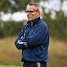 Jürgen Voss bleibt über die Saison hinaus Trainer des Warburger SV