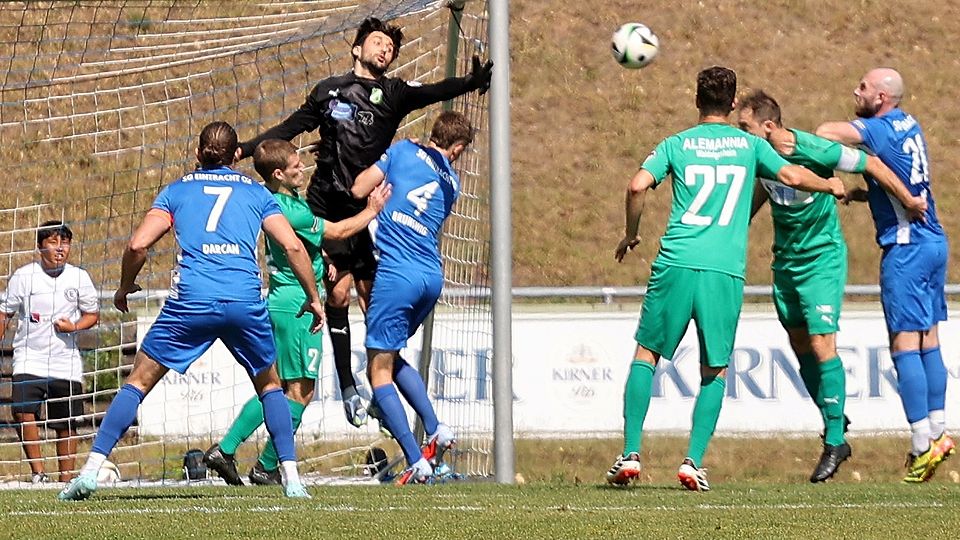 Nur selten musste Alemannias Keeper Adrej Juric im Derby eingreifen.