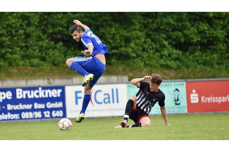 Matchwinner: Muhammed Aladdinoglu erzielt sieben Minuten nach seiner Einwechslung das 1:0. Foto: gefö