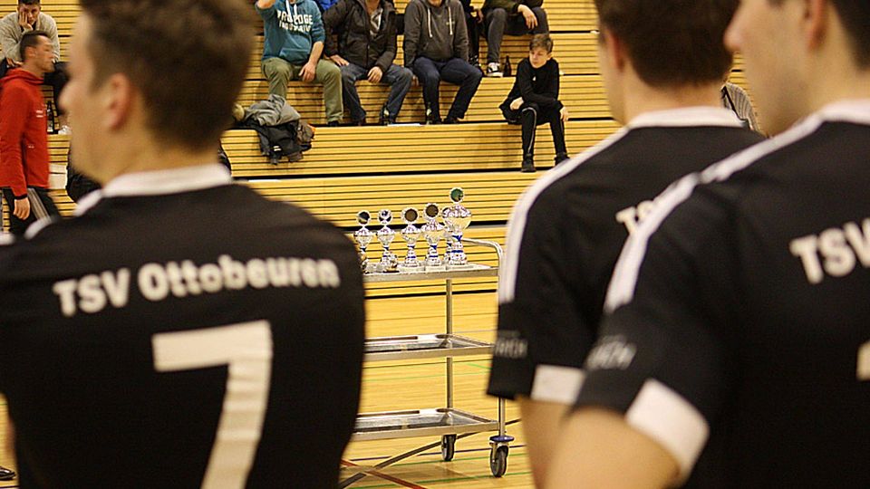 Im Januar holte sich der TSV Ottobeuren in Hawangen die Unterallgäuer Hallenmeisterschaft. Aufgrund des geänderten Turniermodus’ dürften die Ottobeurer damit bis auf weiteres der letzte Unterallgäuer Hallenmeister sein.