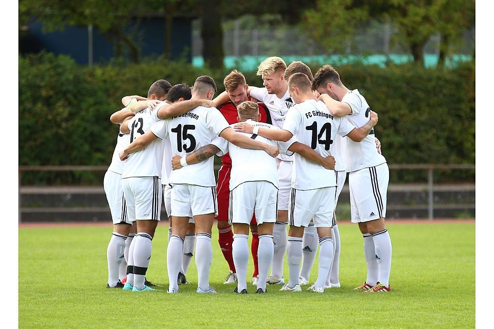 Geschlossen in die neue Runde: Der FC Gärtringen will kämpferisch und spielerisch überzeugen  Foto: Eibner