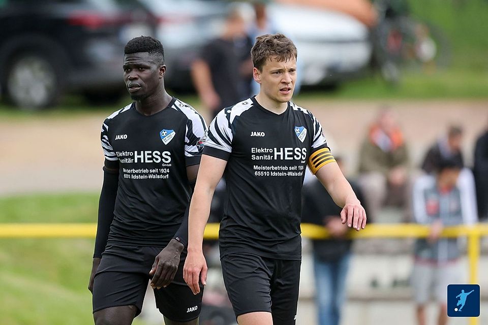Der SV Walsdorf bekommt es am Mittwochabend im Halbfinal-Hinspiel der Gruppenliga-Aufstiegsrunde mit der SG Villmar zu tun. Der SV Walsdorf bekommt es am Mittwochabend im Halbfinal-Hinspiel der Gruppenliga-Aufstiegsrunde mit der SG Villmar zu tun.