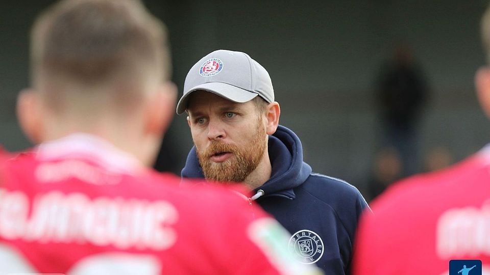 Wunderlich will eine Reaktion seiner Mannschaft im Duell mit Paderborn sehen 