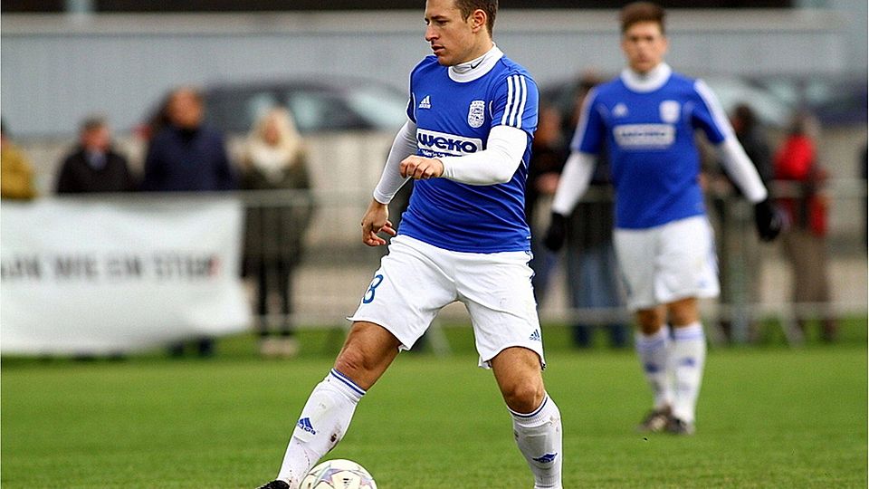 F: Andreas Santner
