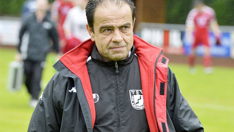 Trotz zahlreicher Abgänge sieht TSV-Trainer Uwe Nitsch der neuen Saison relativ gelassen entgegen.	F.: E. Mayer