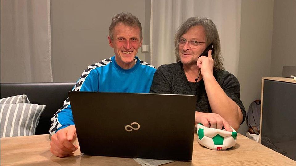 Im FuPa-Gespräch: Walter Zitzlsperger (links) und Robert Rothmeier.