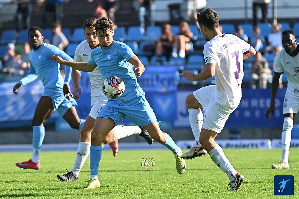Viki in der Oberliga gegen Tebe aktiv
