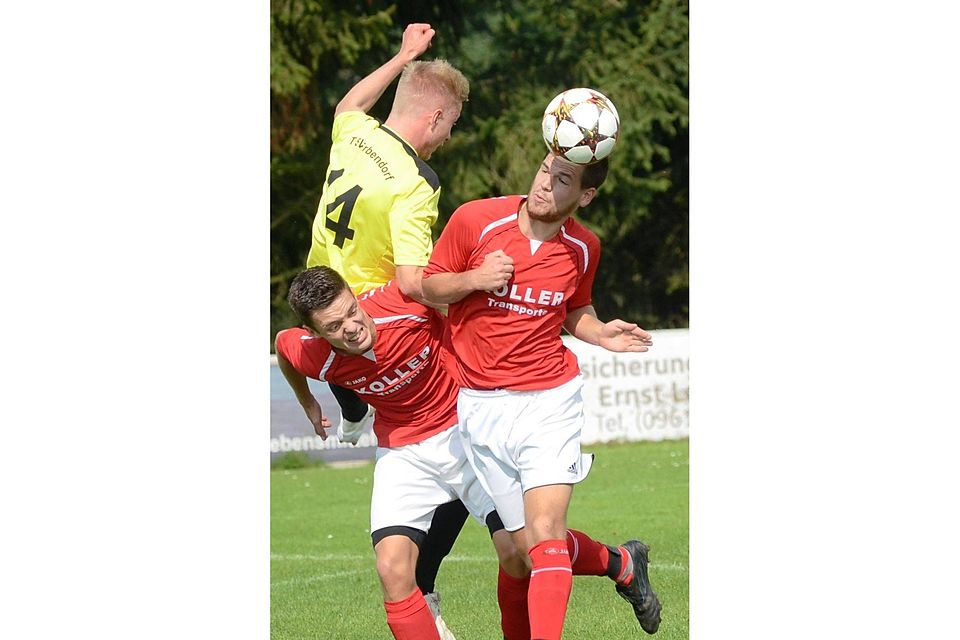 Die SpVgg Schirmitz und der TSV Erbendorf trennten sich in einem rassigen Spiel 2:2. F: Nachtigall