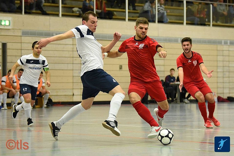 Der Österreicher Adi Vrebac (r.) wechselt vom deutschen Vizemeister Jahn Regensburg zum Liga-Konkurrenten nach Wackersdorf. 