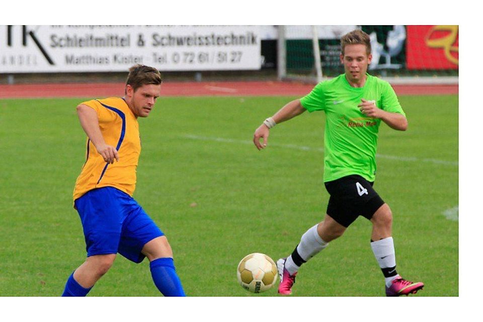 Spannung verspricht die Partie SV Sinsheim (grün) gegen den SV Gemmingen. F: Weindl