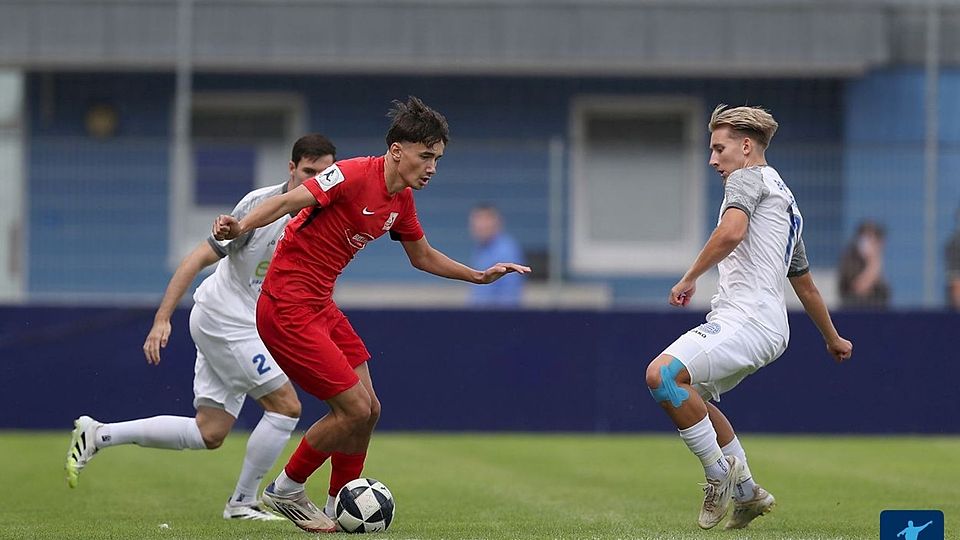Sean Horozovic (hier am Ball gegen Bayern Alzenau) trifft am Freitag mit dem TSV Schott Mainz auf viele Ex-Kollegen.