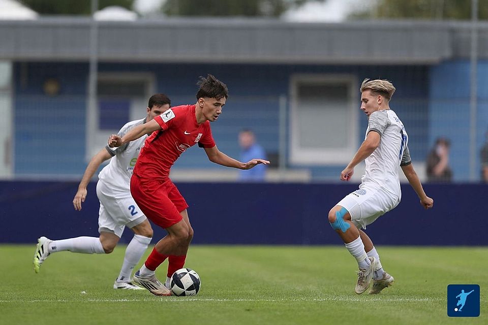 Sean Horozovic (hier am Ball gegen Bayern Alzenau) trifft am Freitag mit dem TSV Schott Mainz auf viele Ex-Kollegen.