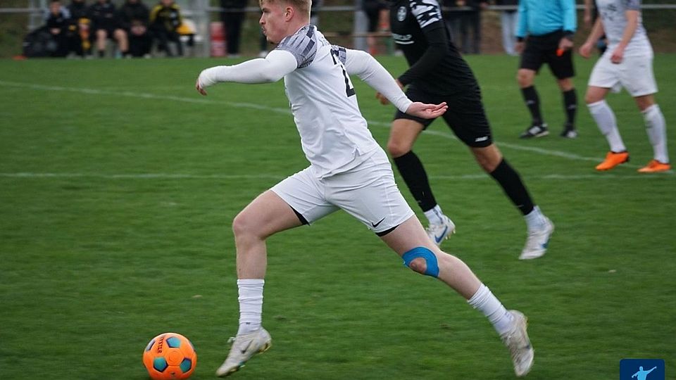 Die Schwabsburger haben sich entwickelt und fingen unter anderem den Ausfall von Justin McCoy (hier am Ball gegen den FV Budenheim) auf. 