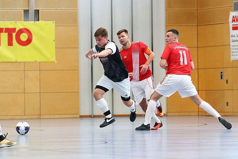 Der SV Leonberg (in Schwarz) schaffte es im Vorjahr als Kreis-Vizemeister bis zur Bezirksmeisterschaft.
