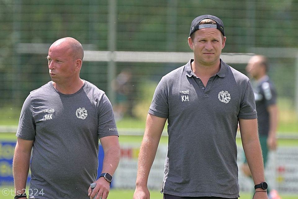 Kai Hempel (rechts) ist nicht mehr Chefcoach in Gebenbach. Sein bisheriger Trainerpartner Markus Kipry (links) ist ab sofort alleiniger „Chef“.