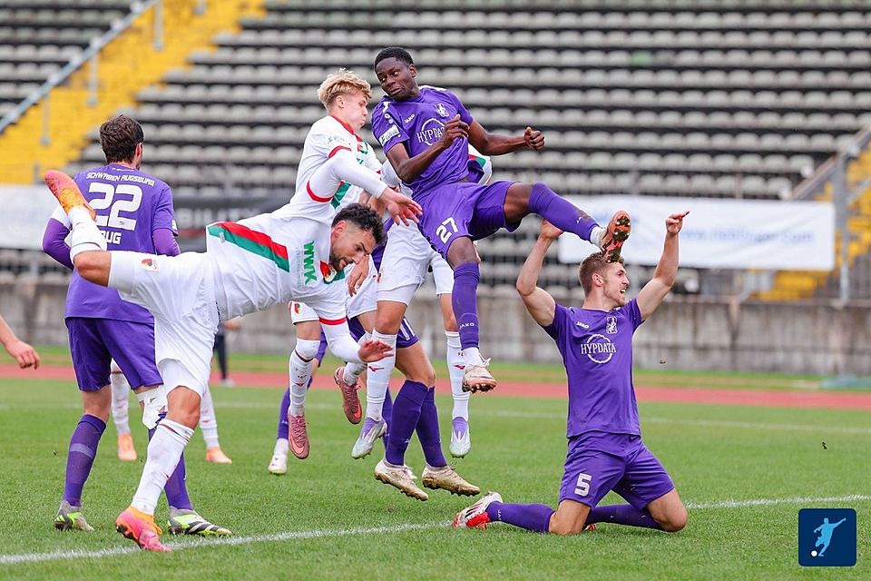 Einiges geboten sein dürfte wieder, wenn der FC Augsburg II und der TSV Schwaben Augsburg in der WWK-Arena aufeinandertreffen.