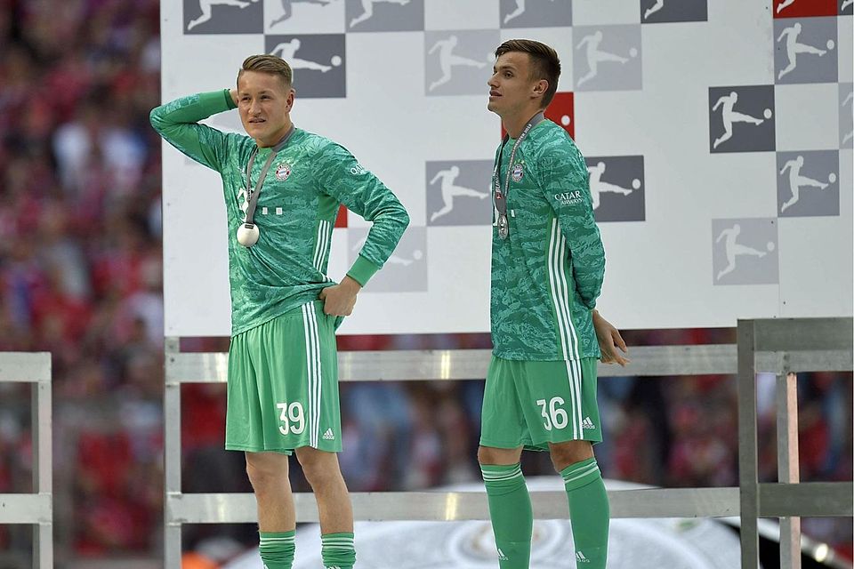 Der FC Bayern hat sich für Ron-Thorben Hoffmann (li.) und Christian Früchtl eine Rückkaufoption gesichert.