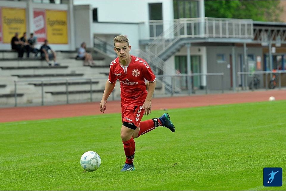 Maximilian Schiller - Sohn des ehemaligen FCT-Coach Wolfgang Schiller - wechselt vom 1. FC Passau ins Dreiburgenland
