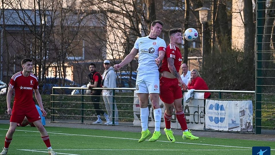 Das Topspiel zwischen zwischen dem SC Schiefbahn und dem SSV Strümp verlief umkämpft und endete mit einem 4:2-Erfolg der Hausherren. 